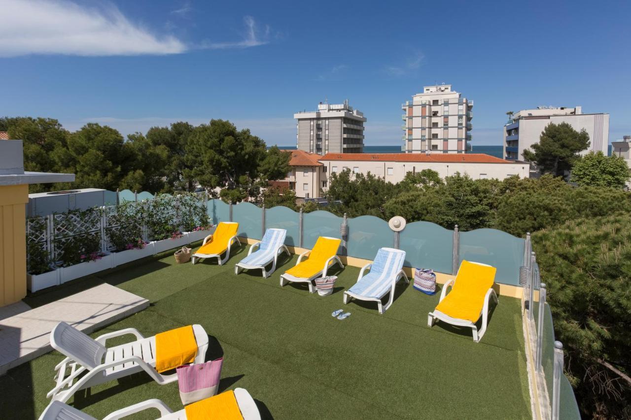 Mansarda Cannes Riccione Eksteriør bilde