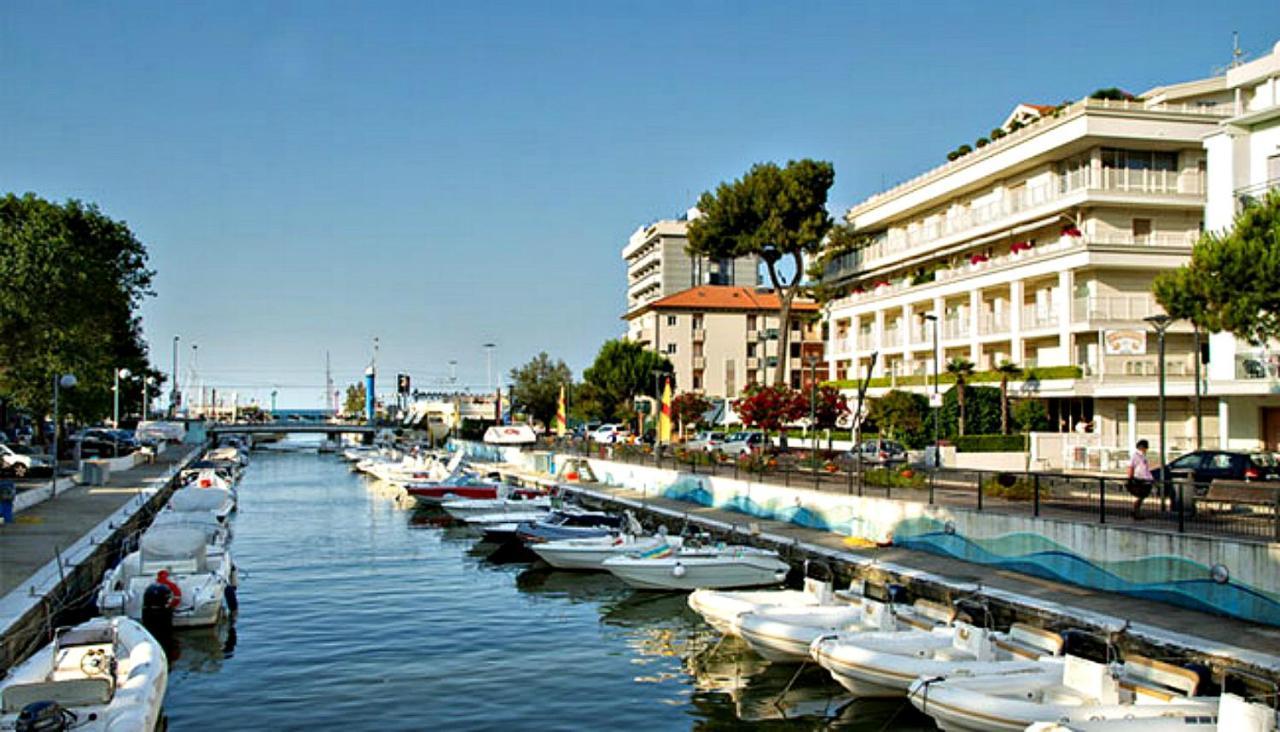 Mansarda Cannes Riccione Eksteriør bilde